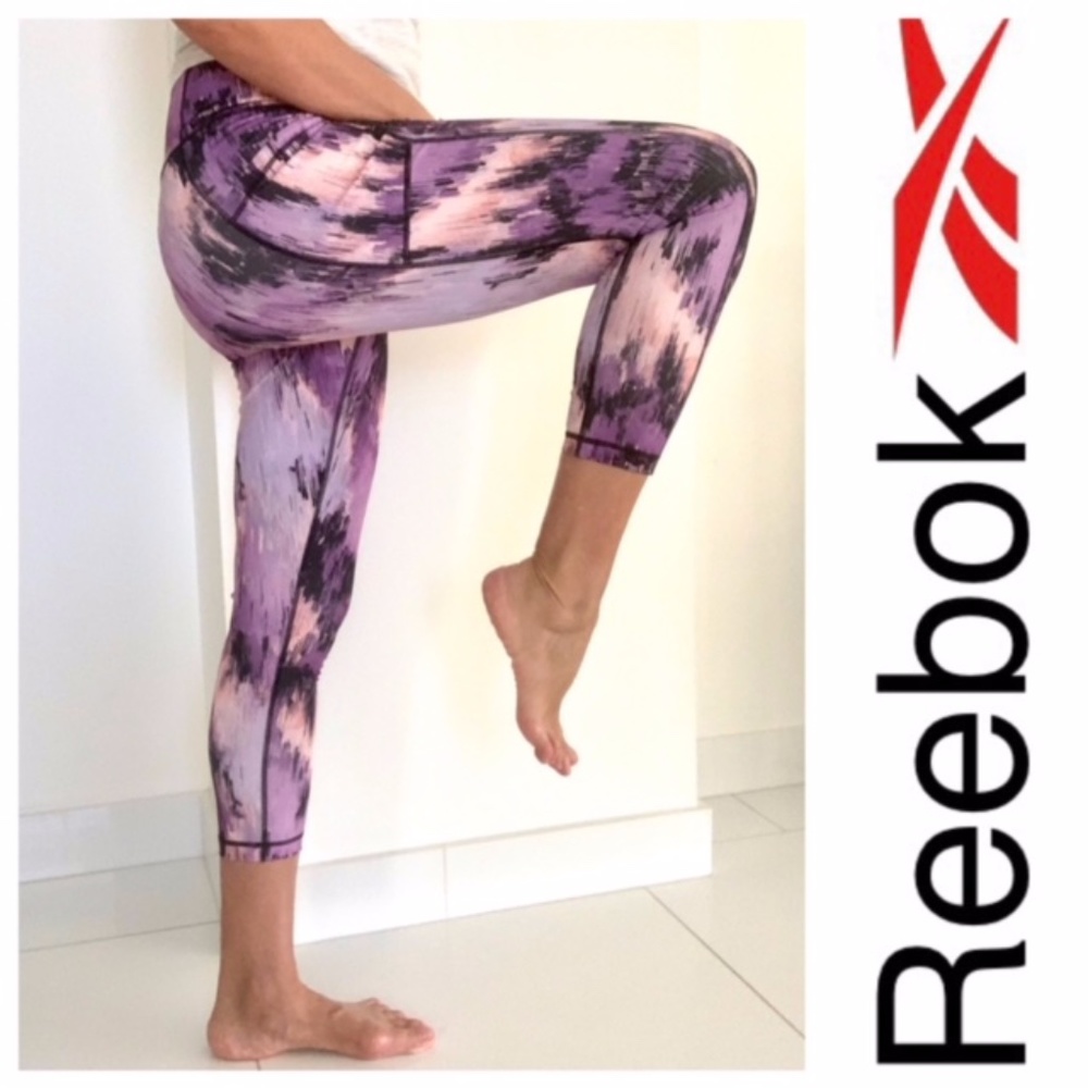 NWT REEBOK HIGH RISE DEWBERRY SKINNY CAPRI LEGGINGS